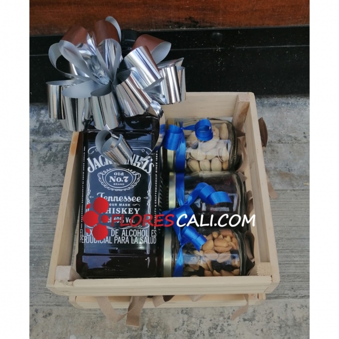 Caja frutos secos y otros flores cali dia del padre